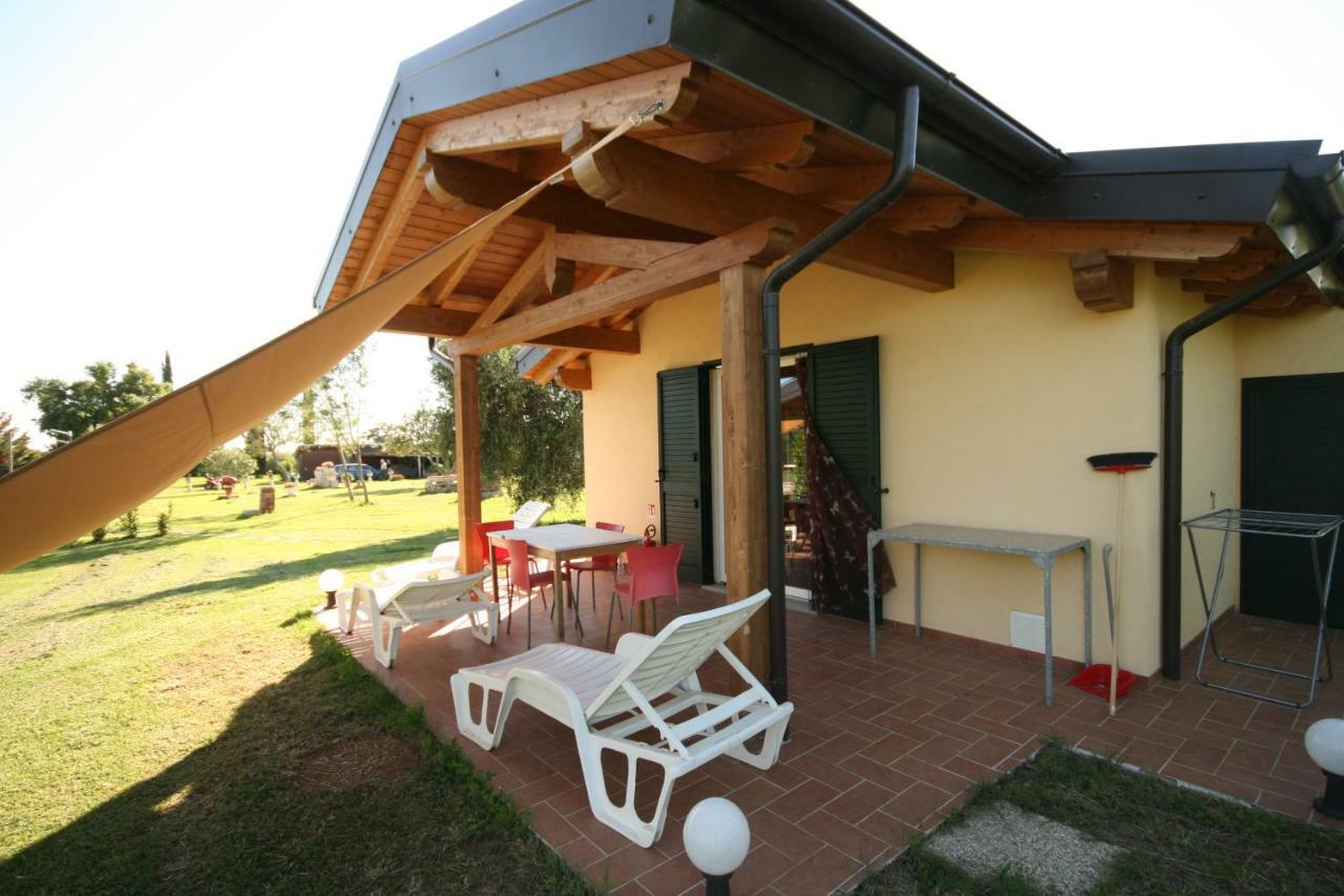 Due Casette Con Piscina Castagneto Carducci Extérieur photo